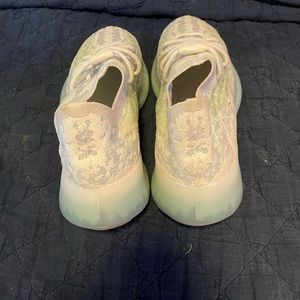 Yeezy shoes
